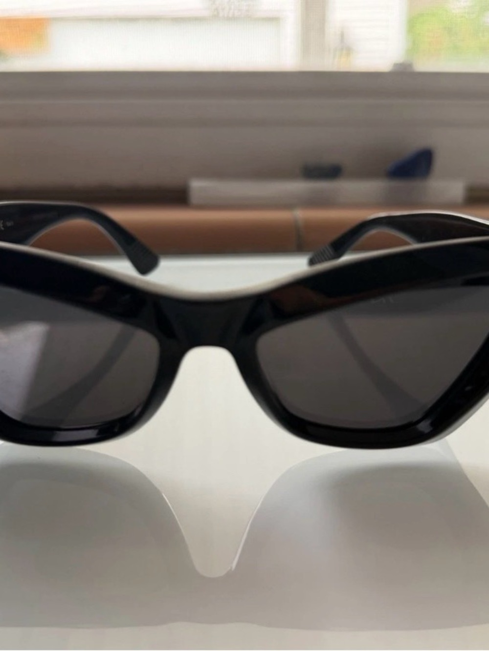 Bottega Veneta Black Cat-Eye Women's Sunglasses w/Case $470